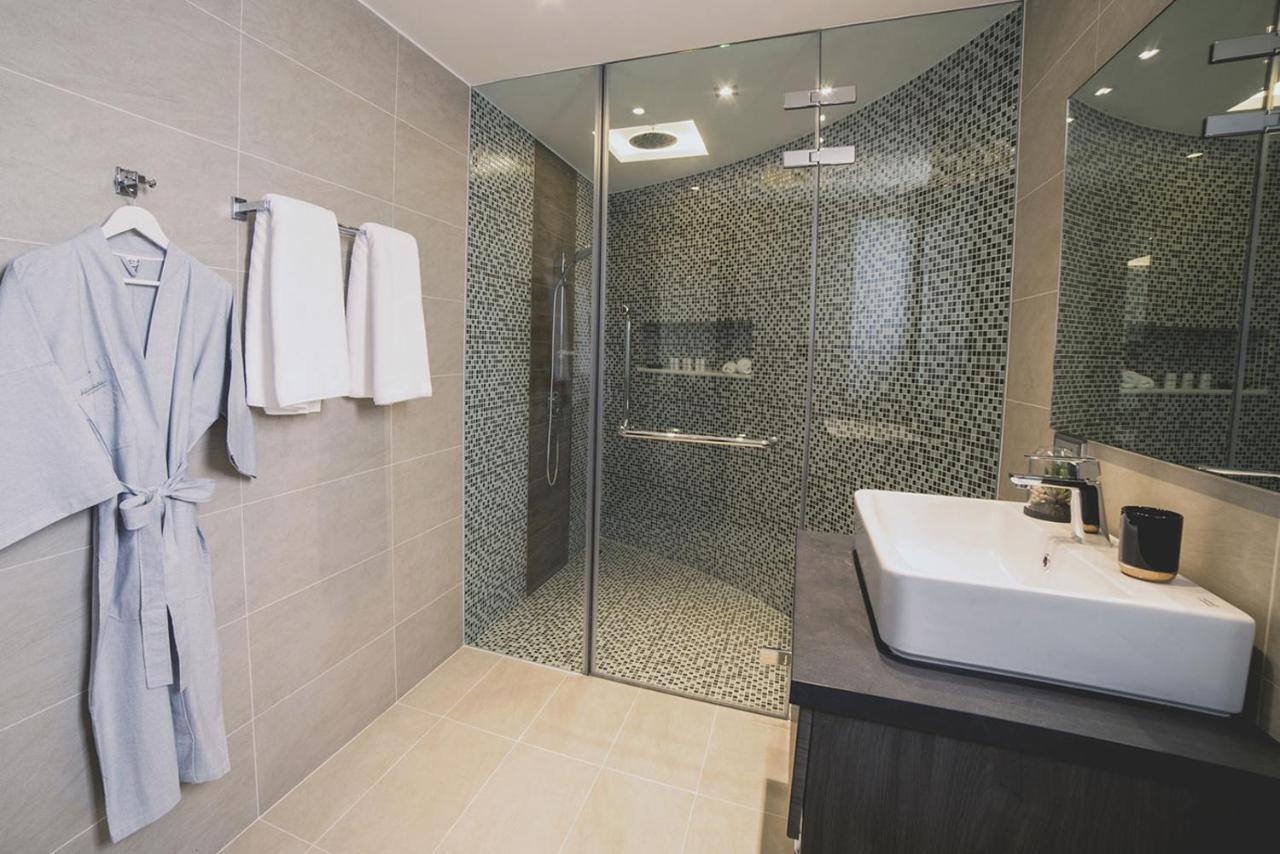 Lets Phuket Twin Sands Resort & Spa Patong Ngoại thất bức ảnh